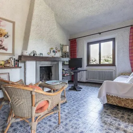 Il Pesco By Interhome